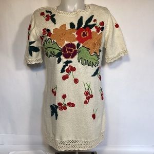 Liz Claiborne Embroidered Short Sleeve Sweater women’s size small